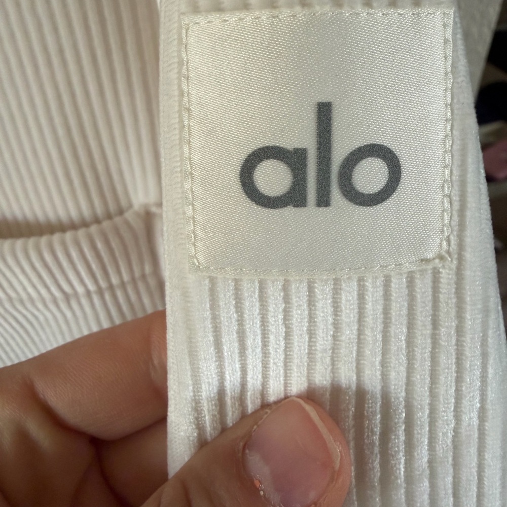 ALO Yoga Ribbed Velour Mountain Side Shacket - Ivory - Picture 5 of 6